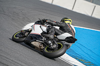 estoril;event-digital-images;motorbikes;no-limits;peter-wileman-photography;portugal;trackday;trackday-digital-images